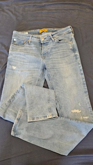 Lote 3 Pantalones Vaqueros JACK & JONES Talla M