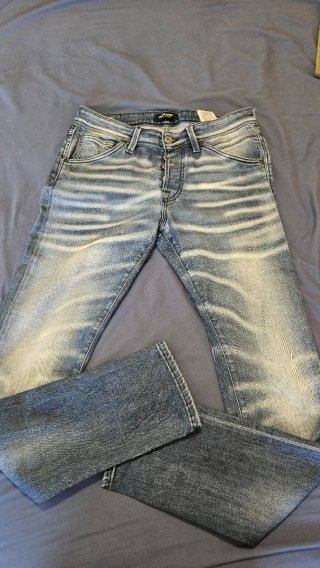 Lote 3 Pantalones Vaqueros JACK & JONES Talla M