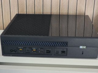 Xbox One 500GB Modello 1540