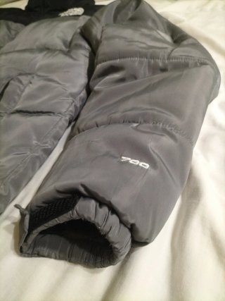 Chaqueta The North Face Negra y Gris