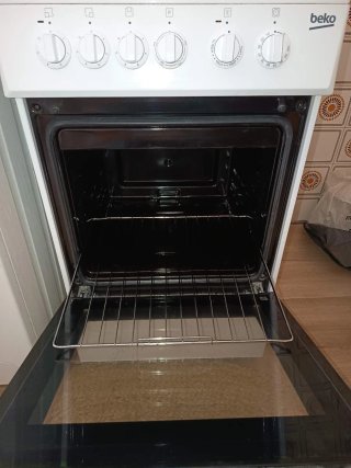 Cocina Eléctrica Beko Blanca