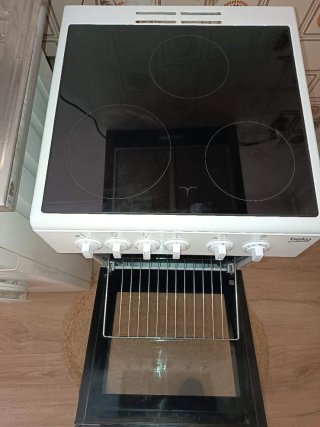 Cocina Eléctrica Beko Blanca