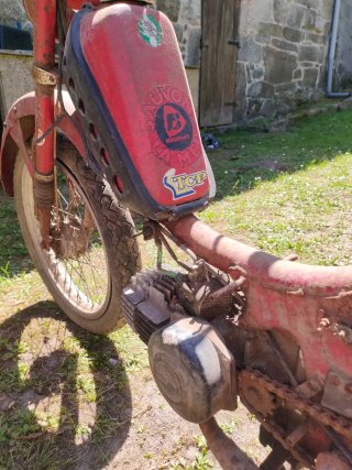 Puch Moped Roja Antigua