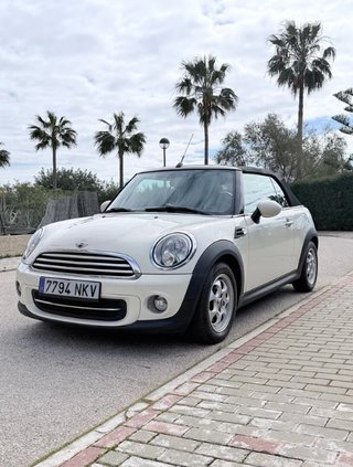 MINI Cabrio 2013