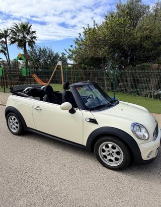 MINI Cabrio 2013