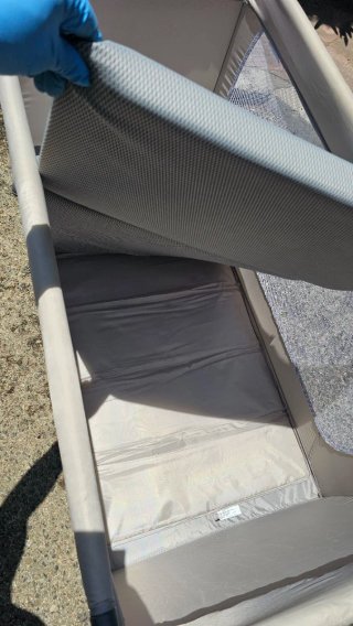 Cuna de viaje portátil y plegable