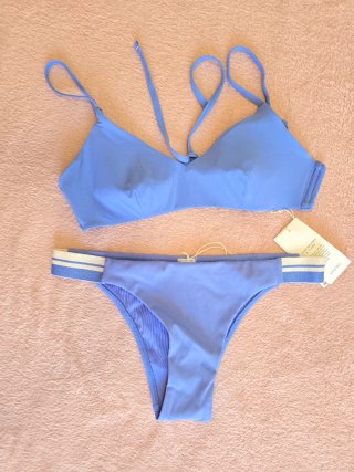 Bikini 3 piezas Oysho azul