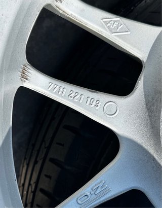 Llantas Renault OZ F1 15”