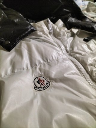 Chaqueta Moncler Blanca Acolchada