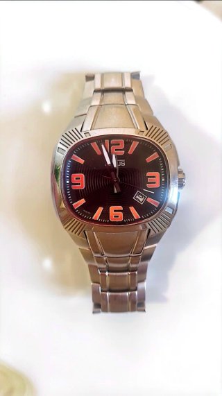 !! NO NEGOCIABLE ! Reloj Lotus Doom Naranja Hombre