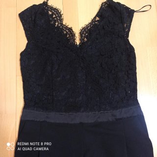 Mono negro encaje y pantalón