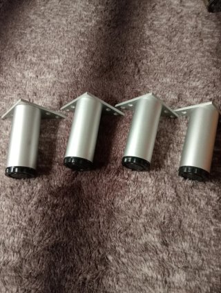Juegos de Patas para Somiers, Canapés, Sofás.