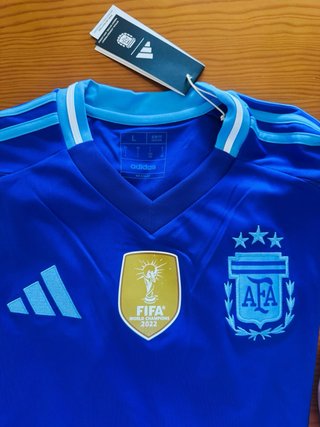 Camiseta Argentina Campeón Mundial FIFA 2022 Adida de segunda mano