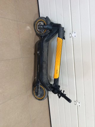Patinete eléctrico 900W Bongo Cecotec NEGOCIABLE!!