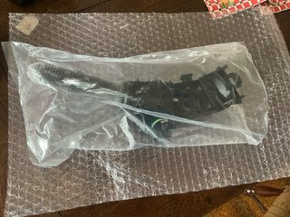 Palanca Luces e Intermitente Toyota Nueva