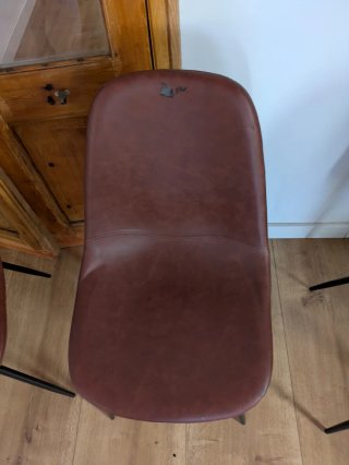 Juego de 4 sillas de comedor marrones