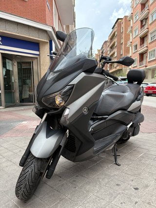 Yamaha X Max 250