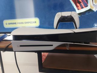 Consola PlayStation 5 Negro y blanco
