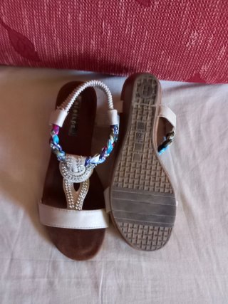Sandalias Rebelde Mujer Multicolor y Beige