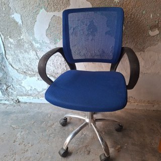 2 Escritorios y 2 Sillas Oficina