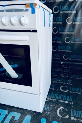 543.Cocina Gas con Horno Nueva Sin Tara 4 Fuegos