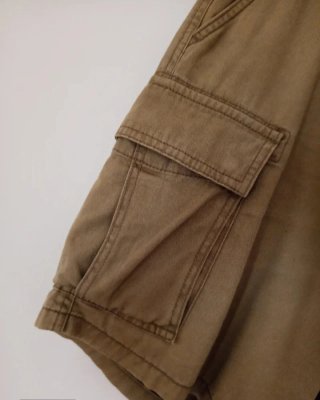Pantalones cortos cargo color kaki