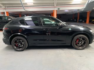 Alfa Romeo Stelvio Quadrifoglio 510 cvs techo 2021