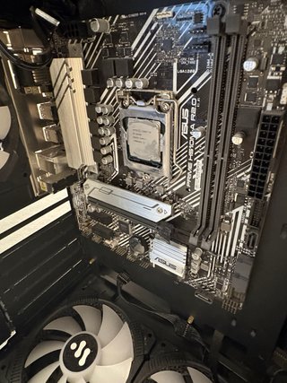 Caja PC Gaming con Placa Base
