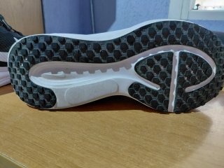 Tenis Nike para Correr Negros y Blancos