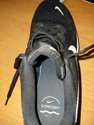Tenis Nike para Correr Negros y Blancos