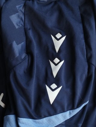 Sudadera XL Macron Real Sociedad 25-26