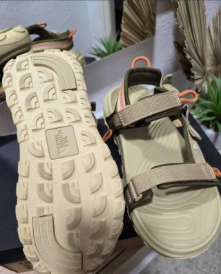 Sandalias The North Face sin estrenar