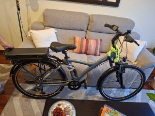 Bicicleta Eléctrica B'TWIN