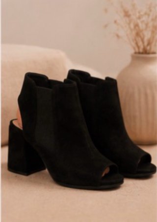 Botines negros peep toe tacón ancho
