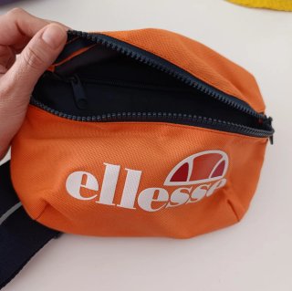 Riñonera Ellesse Naranja Sin Usar