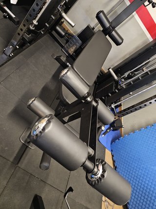 Banco de gimnasio Force USA