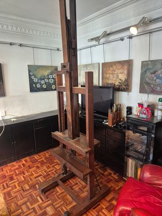 Caballete de madera para pintar