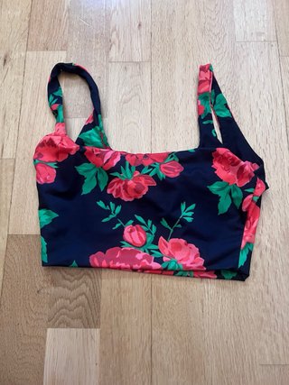 Top floral Bershka XS
