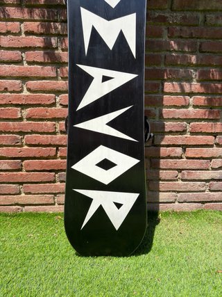 Tabla snow endeavor 150