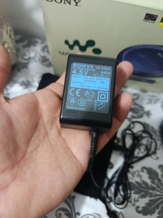 Lettore CD Portatile Sony Walkman D-EJ825