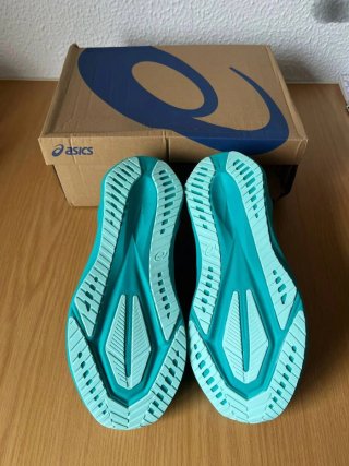 Asics Novablast 5 Talla 39 Azul Verdoso