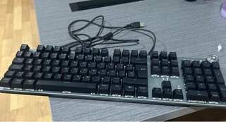 Teclado Mecánico Negro y Plateado STINGER RX 1000
