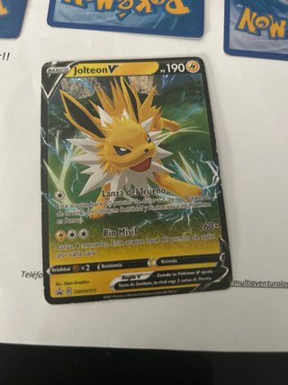 7 Cartas Pokémon: Umbreon, Rayquaza, Zeraora, Jolt