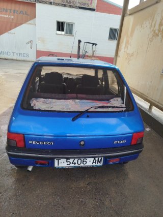 Peugeot 205  Mito año 1994