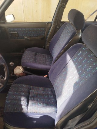 Peugeot 205  Mito año 1994