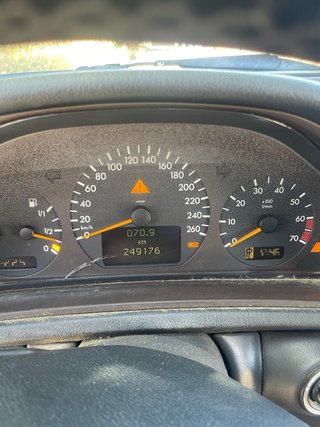 Mercedes-Benz  CLK 2003