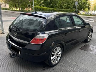 Opel Astra 2004