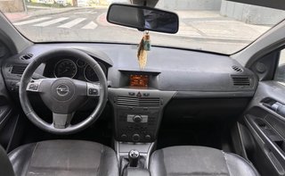 Opel Astra 2004