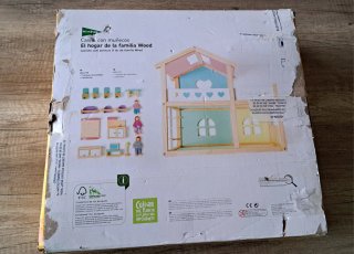 Casita de muñecas Familia Wood de madera