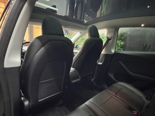 Tesla Model Y Tracción Trasera RWD